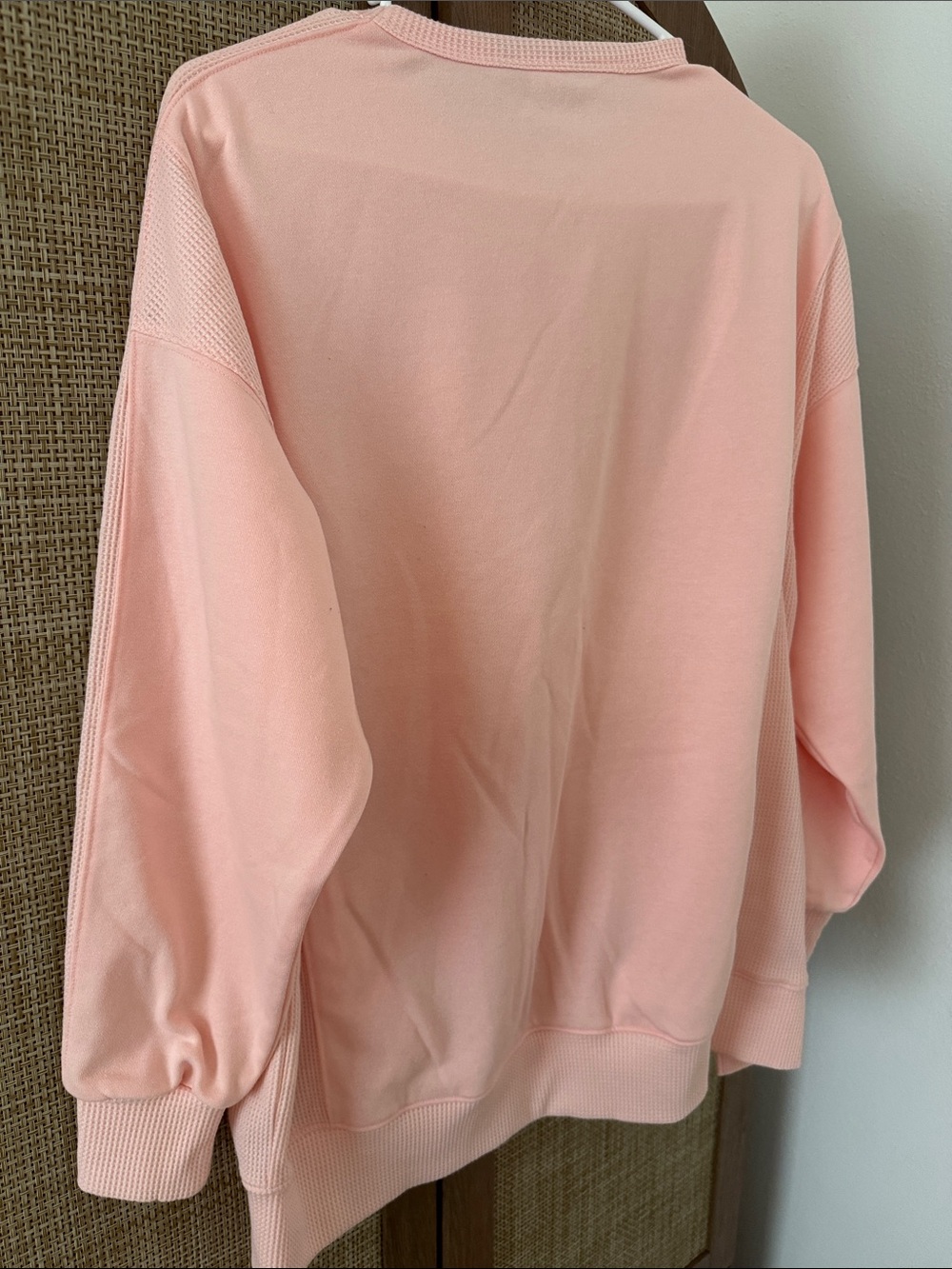 Dokotoo Pale Salmon Pink Waffle Knit Pocket Sweatshirt Pullover Size S - Picture 12 of 13